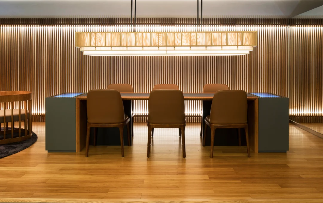 上海事業所内観